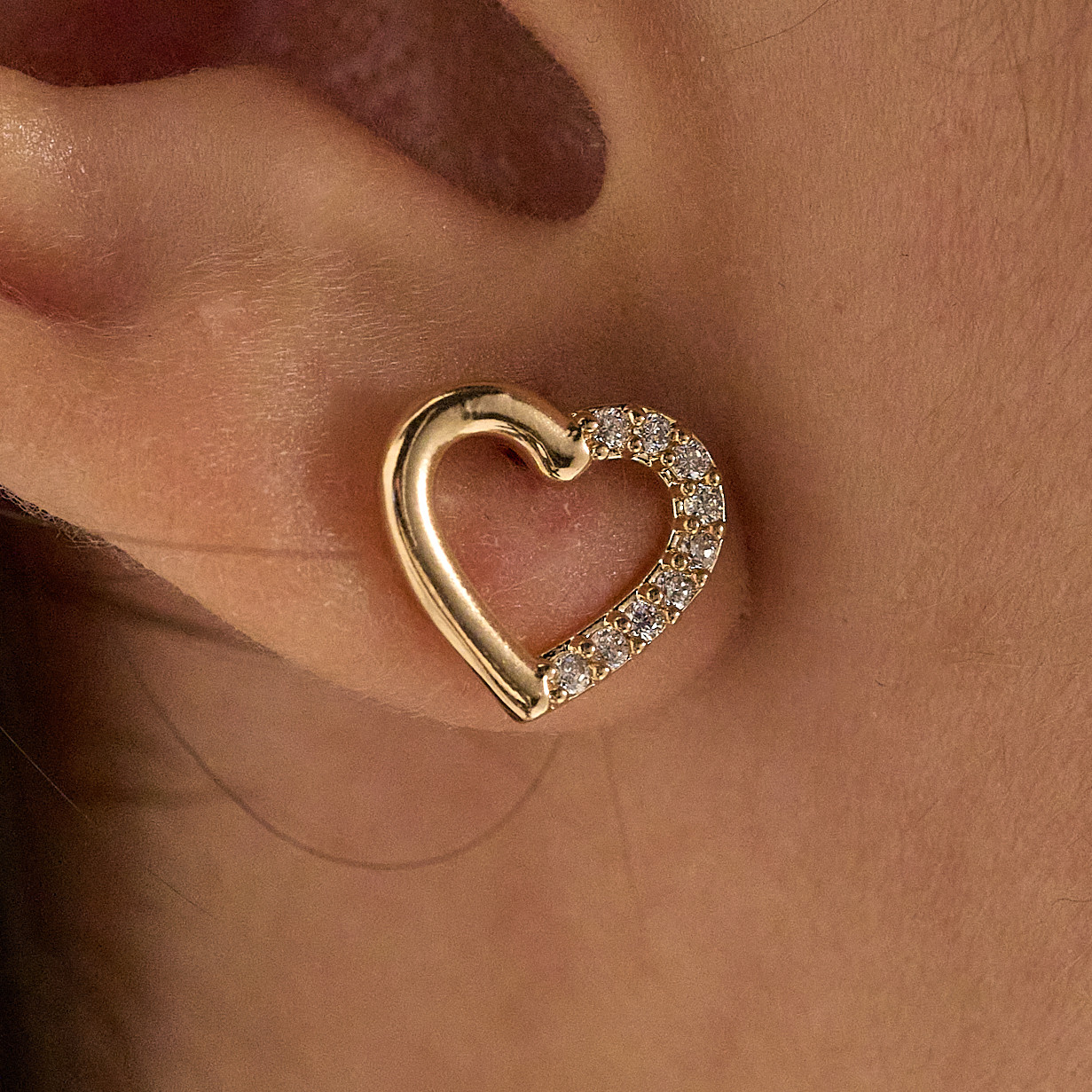 Brinco Coração Com Zircônia