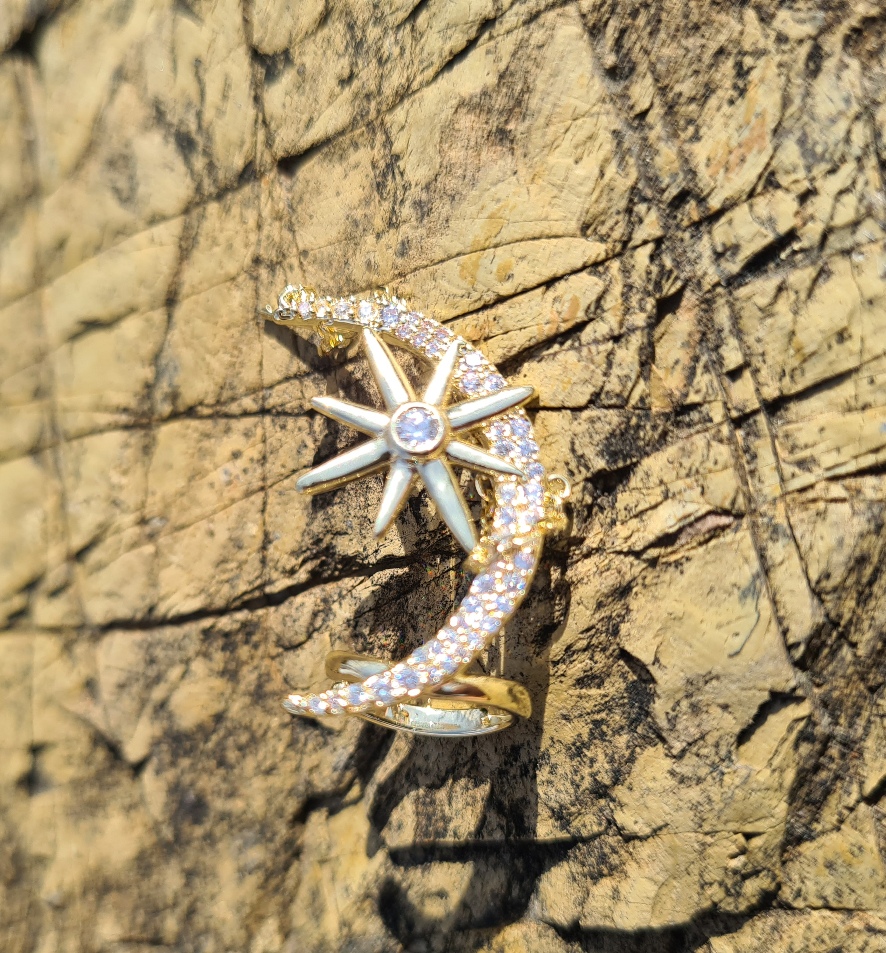 Ear Cuff Moon And Stars